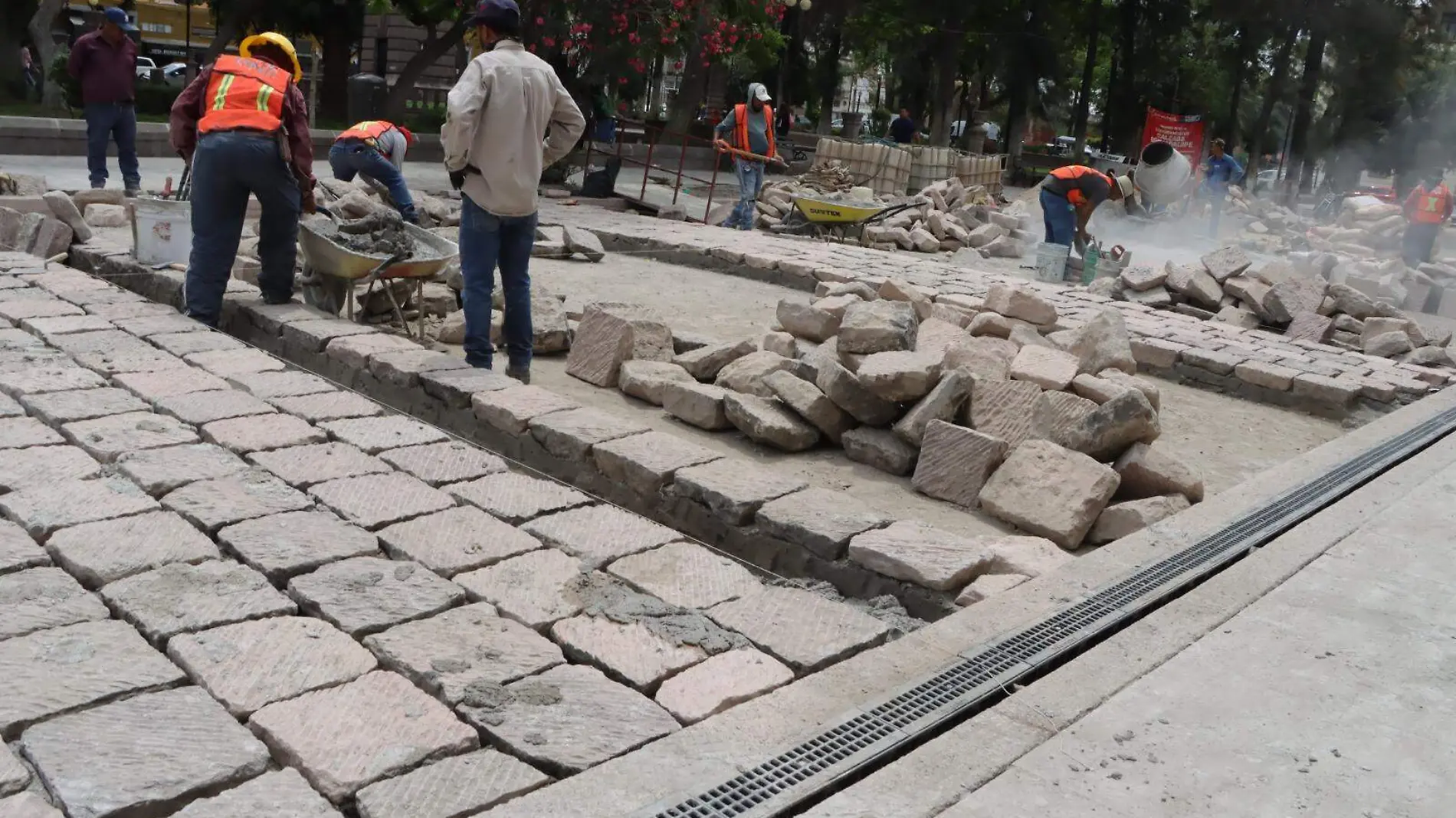 Obras en Calzada de Guadalupe